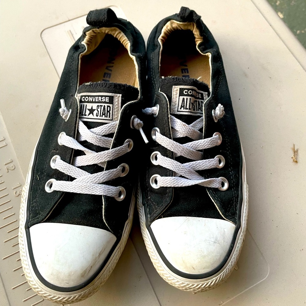 Converse All Star Shoreline Scrunch back low top black sneakers. Women’s size 8